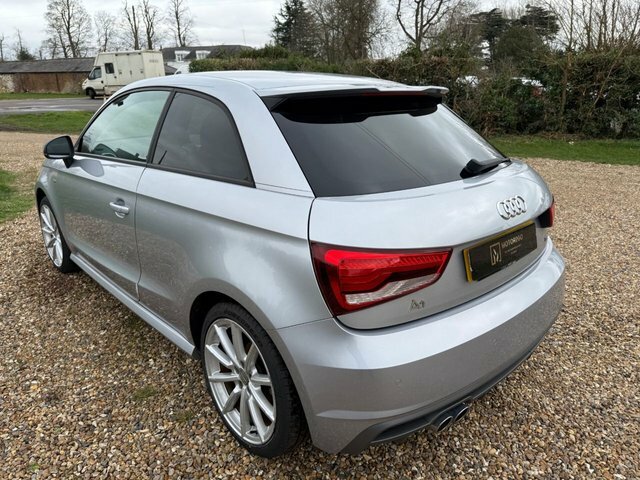 Audi A1 A1 S Line Tfsi EJ67UXF Silver #4