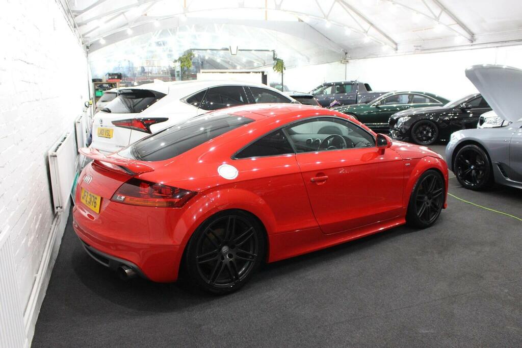 Audi TT 2.0 Tfsi Black Edition Euro 5 Ss Red #4