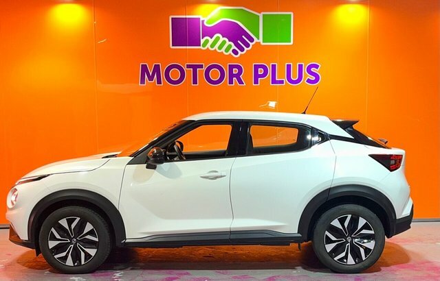 Nissan Juke 1.0 Dig-t Acenta Suv Euro 6 S S FV22KXR White #2