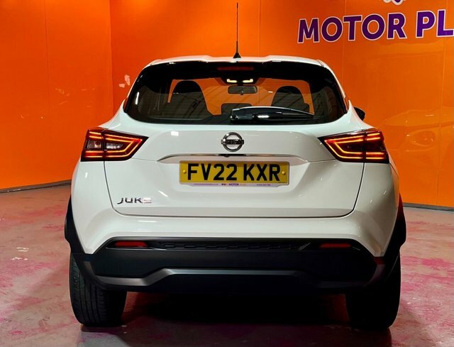 Nissan Juke 1.0 Dig-t Acenta Suv Euro 6 S S FV22KXR White #6