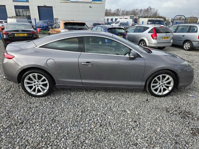 Renault Laguna 2.0 Dci Dynamique Tomtom Coupe E Grey #3
