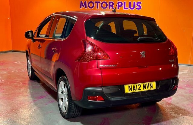 Peugeot 3008 1.6 Hdi Active Suv Euro 5 112 P NA12MVN Red #2