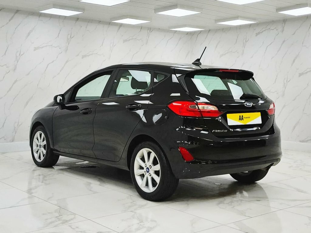 Ford Fiesta 1L Trend Black #6
