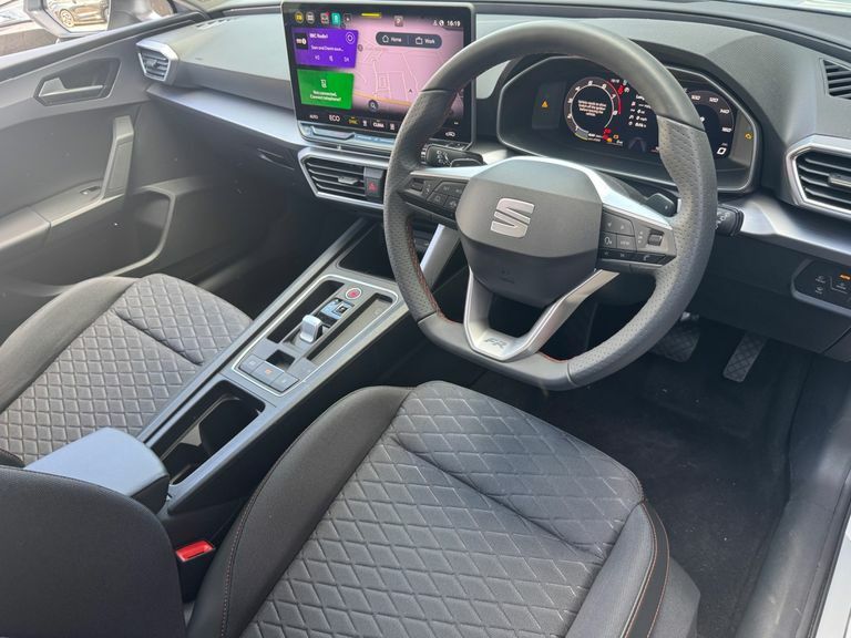 Seat Leon 1.5 E-hybrid Fr Dsg Dap KT25WNX White #6