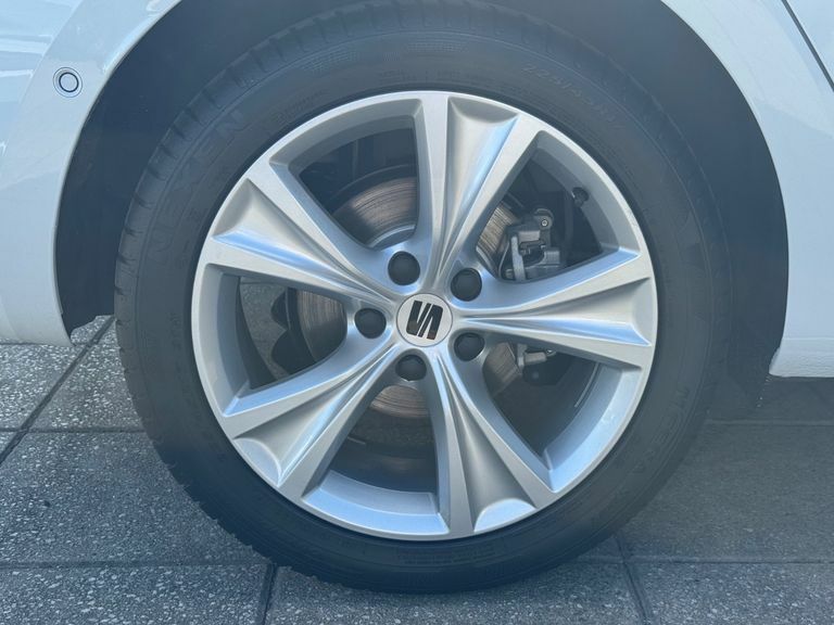 Seat Leon 1.5 E-hybrid Fr Dsg Dap KT25WNX White #5