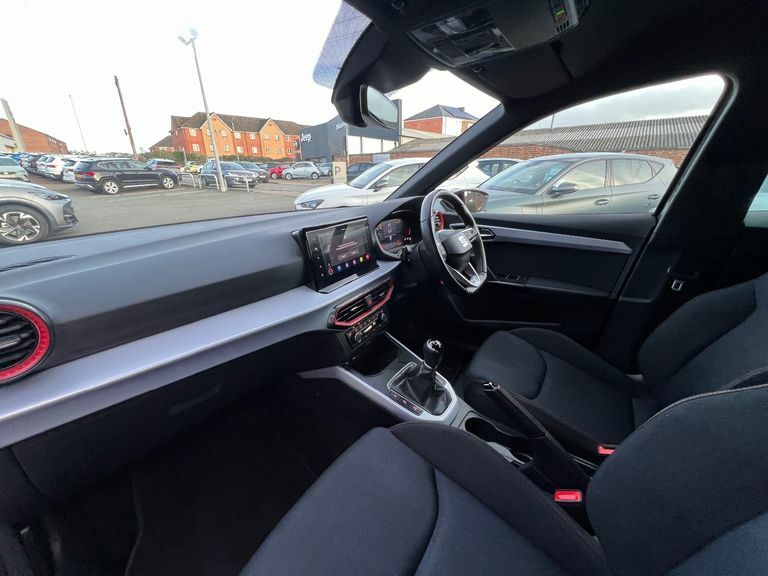 Seat Arona 1.0 Tsi 110 Fr YH23ZCU Grey #2