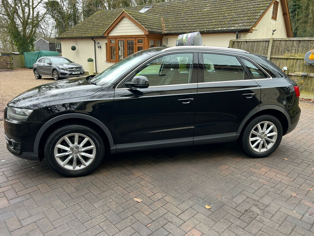 Audi Q3 2.0 Tdi Se LO14XMS Black #4