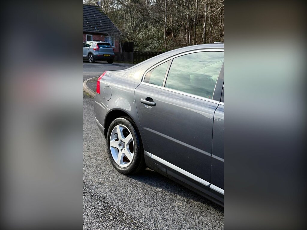 Volvo S80 Executive V8 Awd White #51