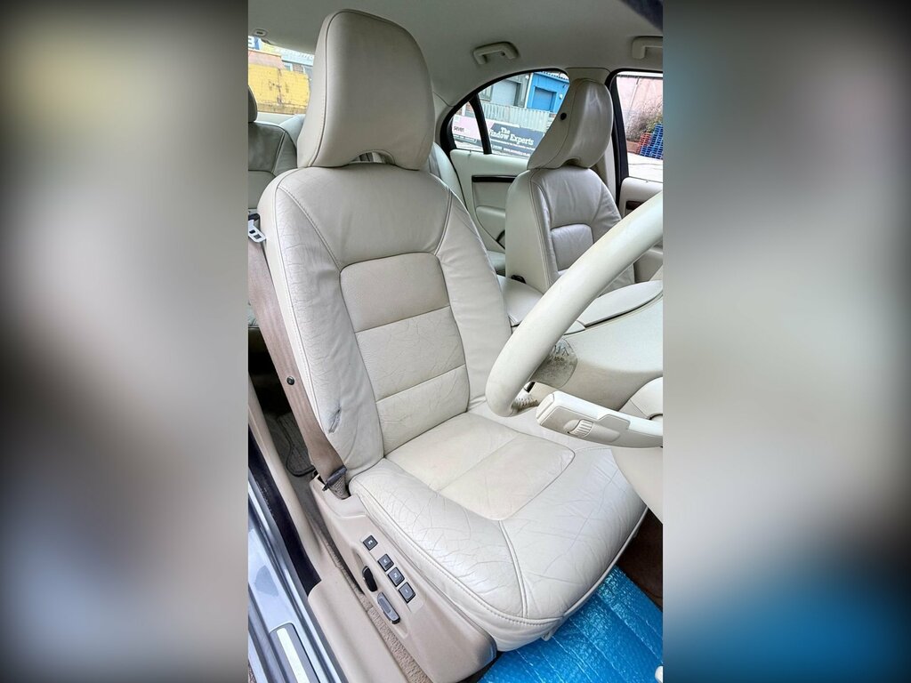 Volvo S80 Executive V8 Awd White #26