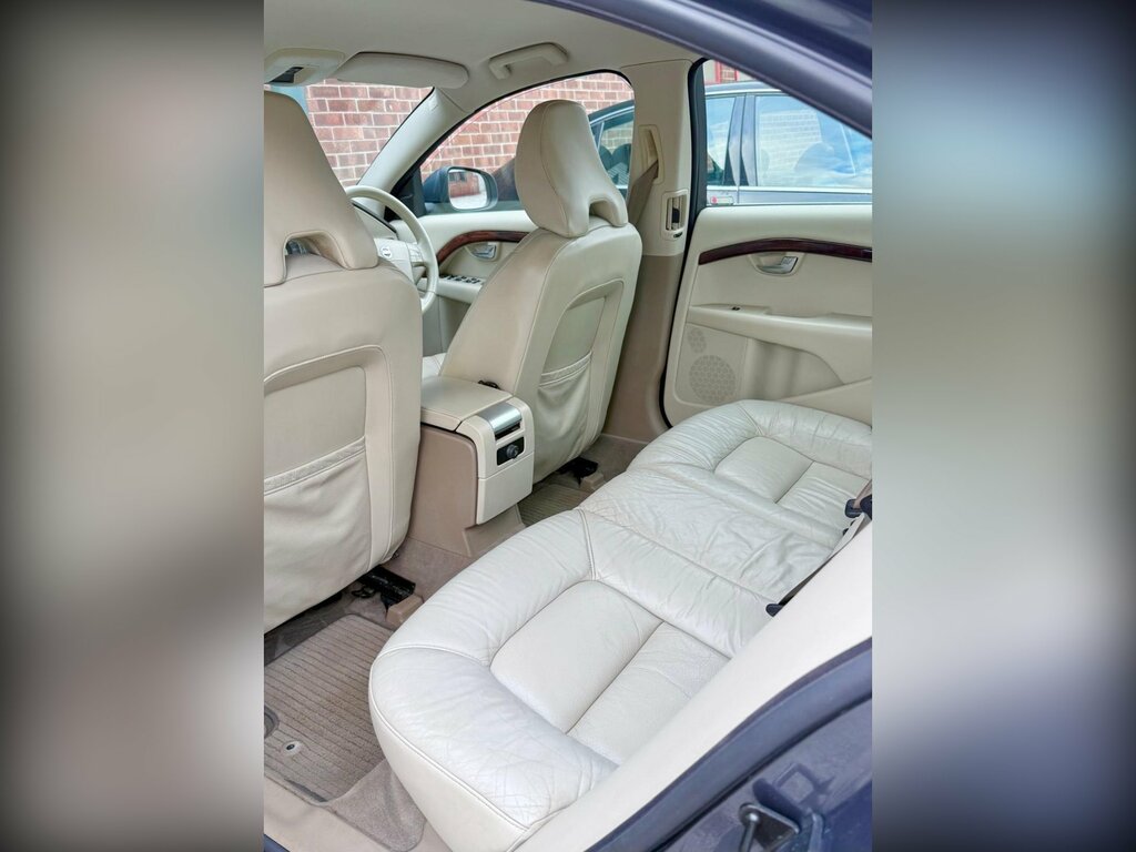 Volvo S80 Executive V8 Awd White #44