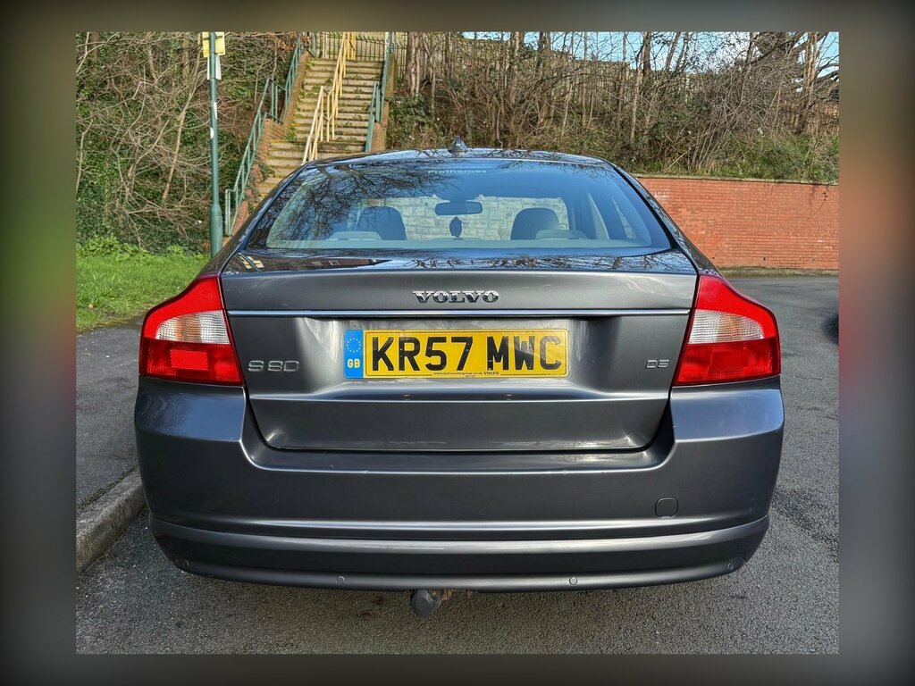 Volvo S80 Executive V8 Awd White #4