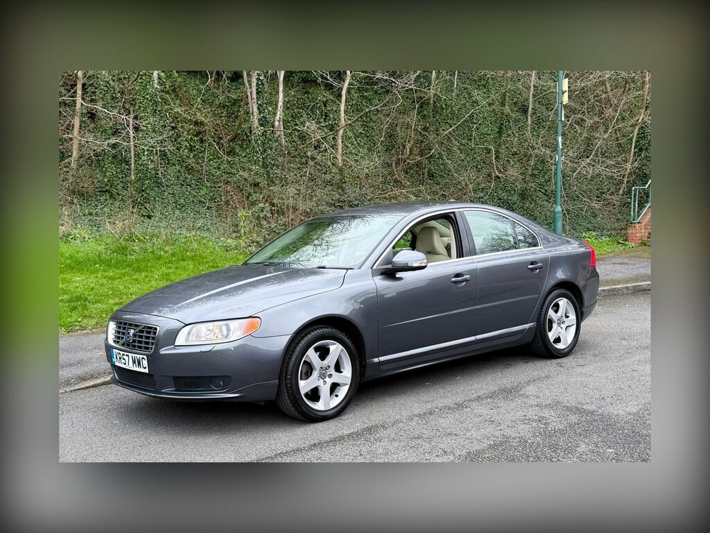 Volvo S80 Executive V8 Awd White #6