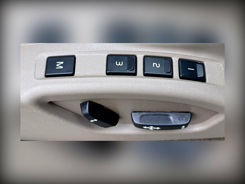 Volvo S80 Executive V8 Awd White #13
