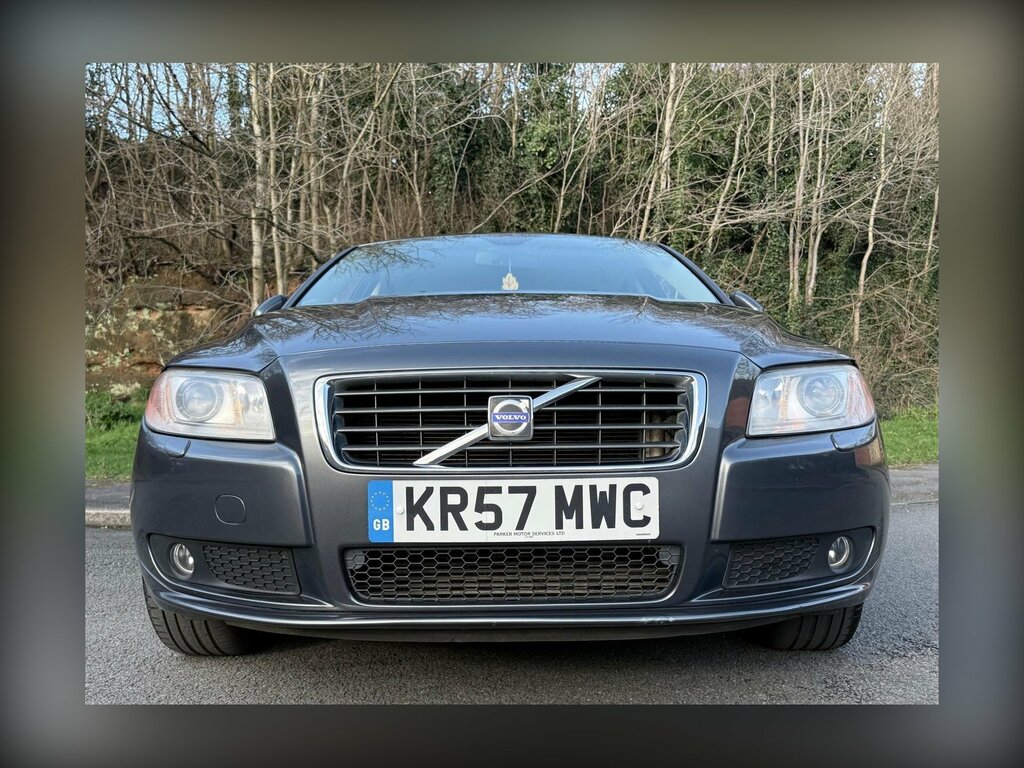 Volvo S80 Executive V8 Awd White #3