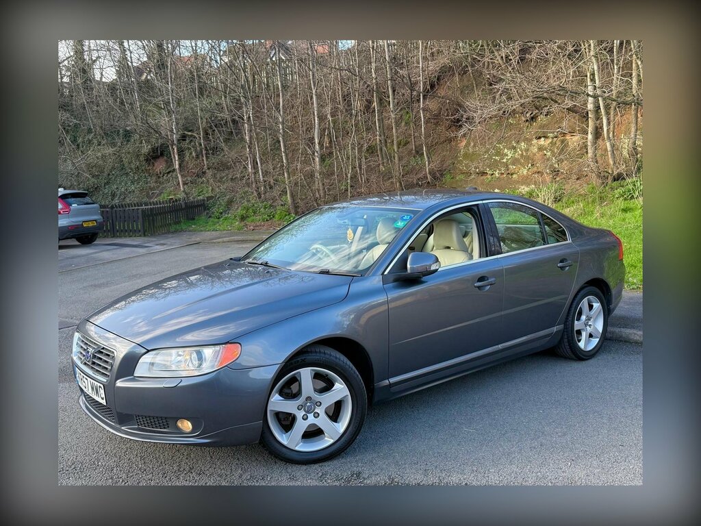 Volvo S80 Executive V8 Awd White #60