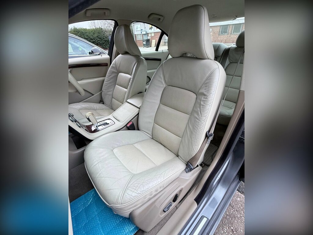Volvo S80 Executive V8 Awd White #12