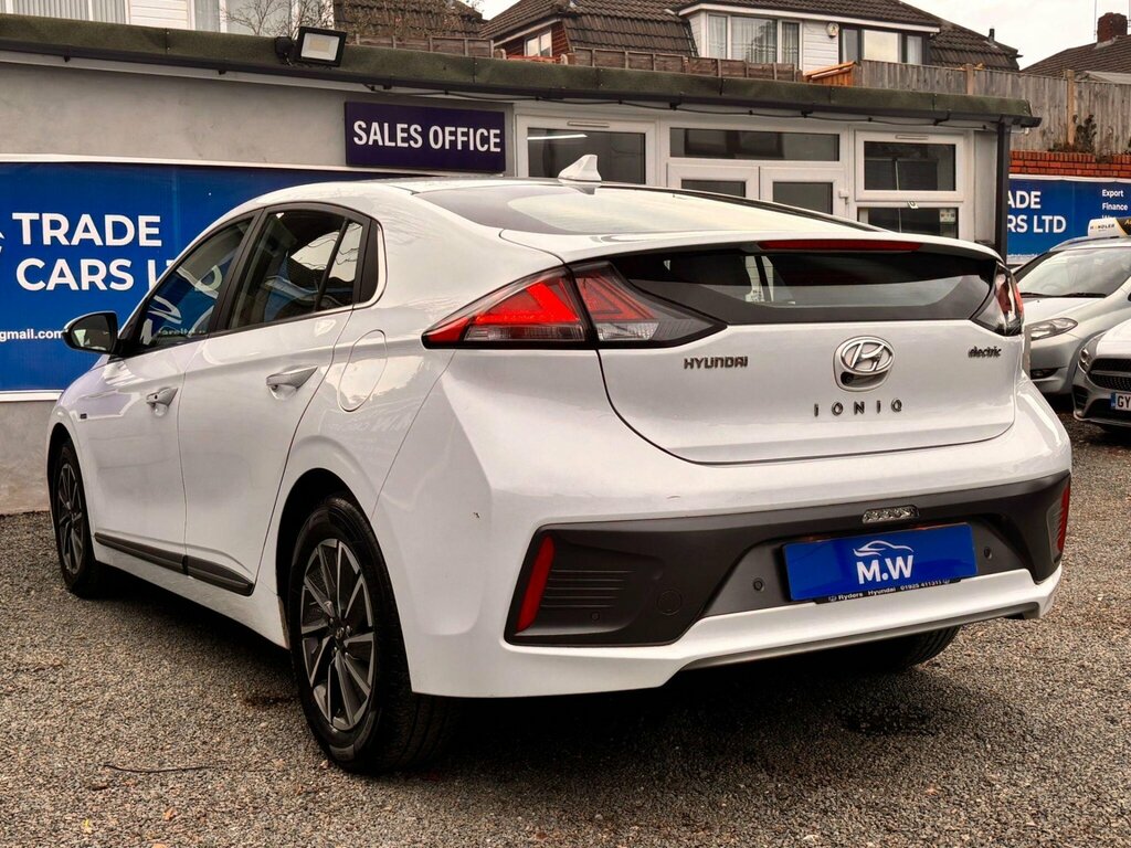Hyundai Ioniq 38.3Kwh Premium S111ROR White #3