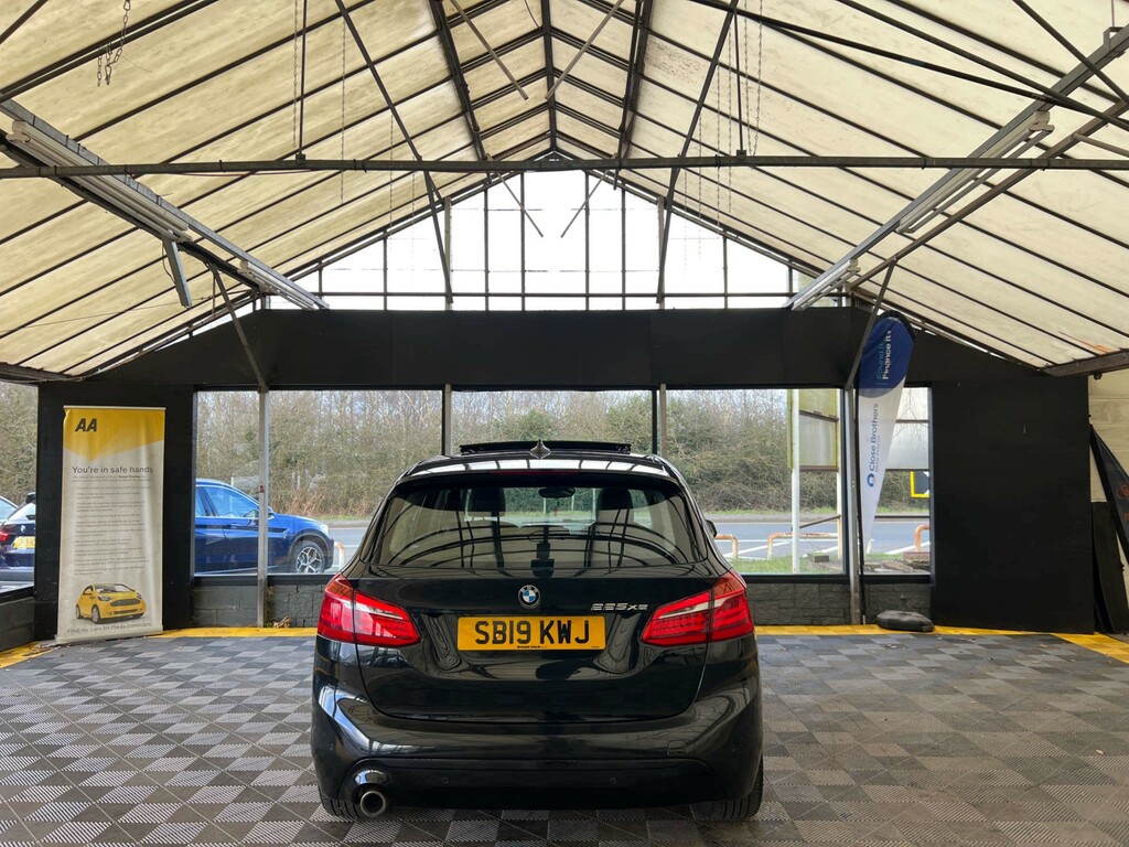 BMW 2 Series Mpv SB19KWJ Black #6