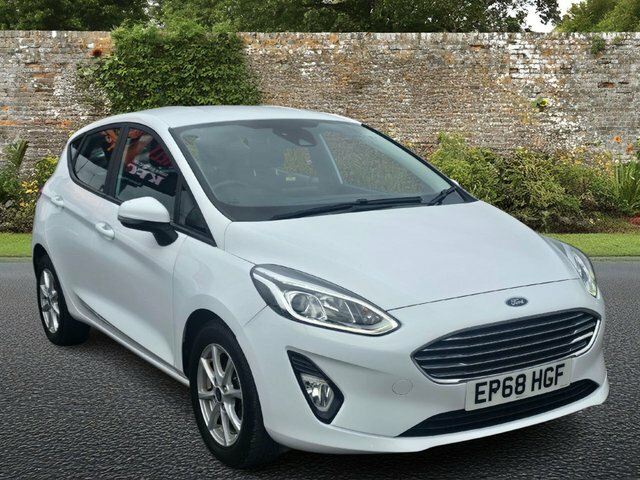 Ford Fiesta 1.1 Ti-vct Zetec Hatchback Euro White