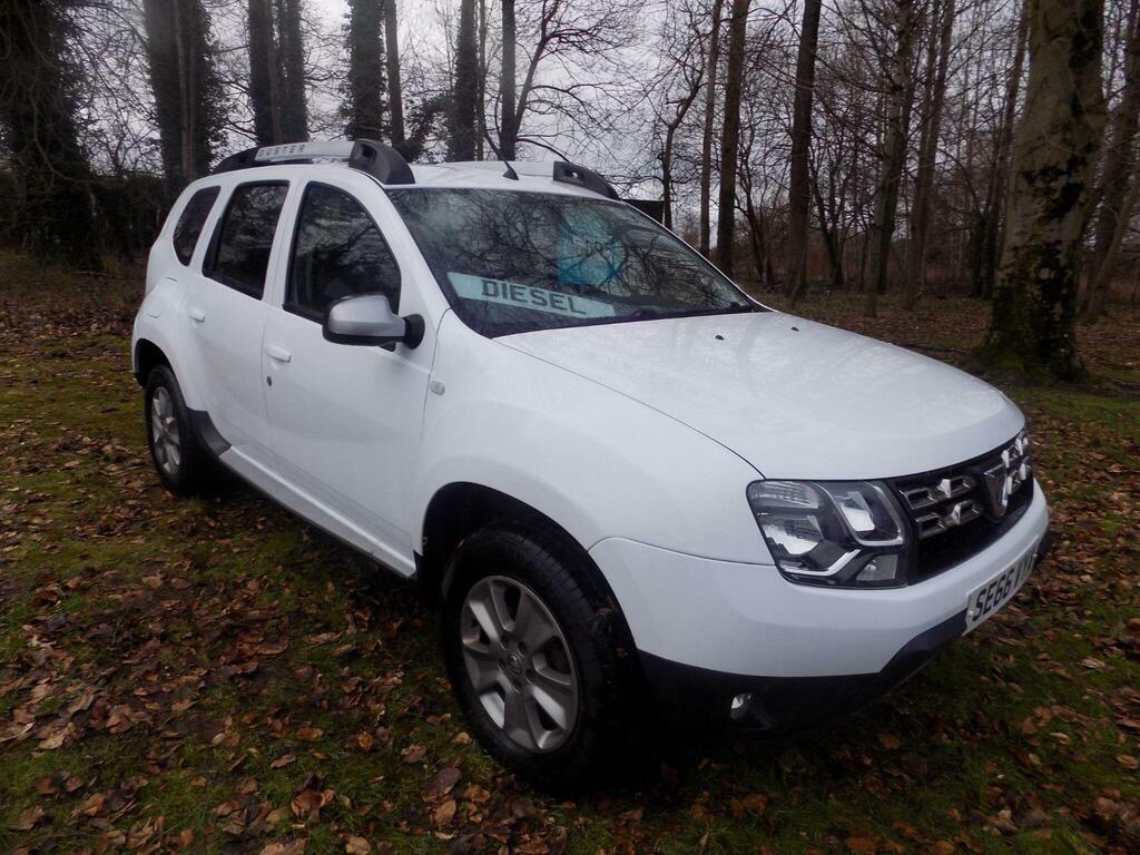 Dacia Duster 1.5 Dci Laureate Euro 6 S S White