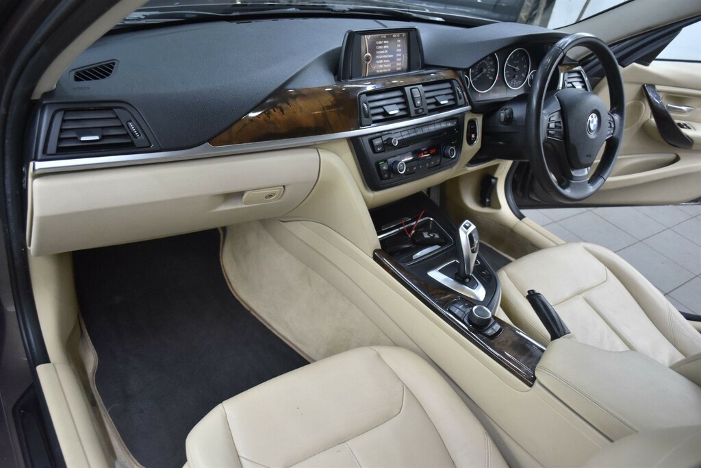 BMW 3 Series 2.0 Se Euro 5 Ss EA12VDY Brown #3