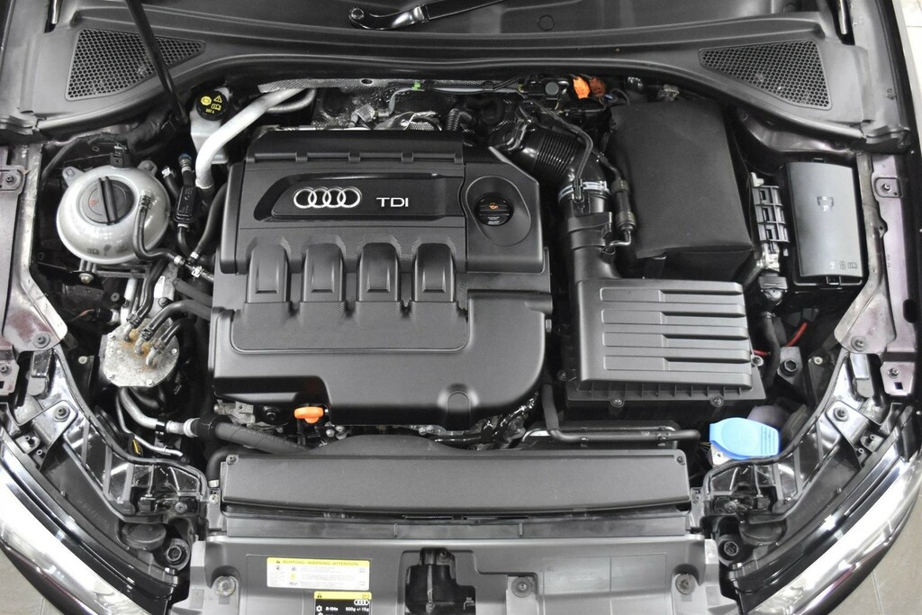 Audi A3 2.0 Tdi Se S Tronic Euro 5 Ss Red #4
