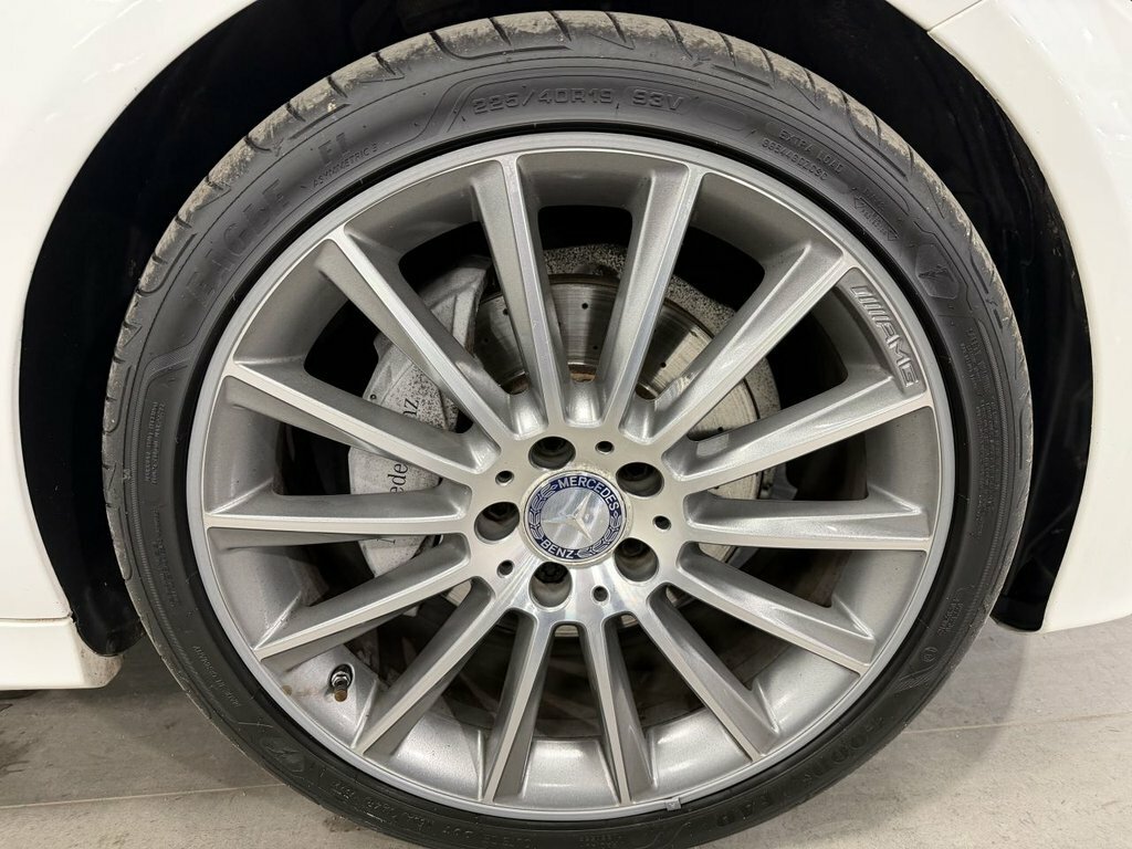 Mercedes-Benz C Class 2L Amg Line GF65HDC White #5
