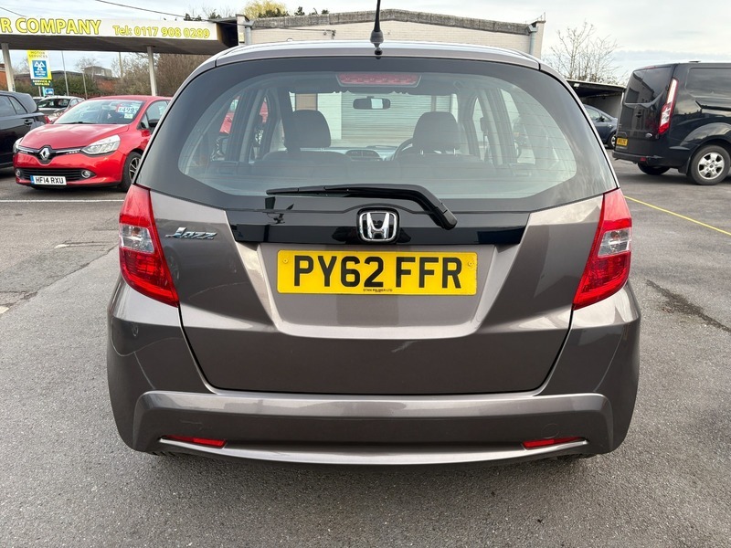 Honda Jazz I-vtec Es PY62FFR Brown #6
