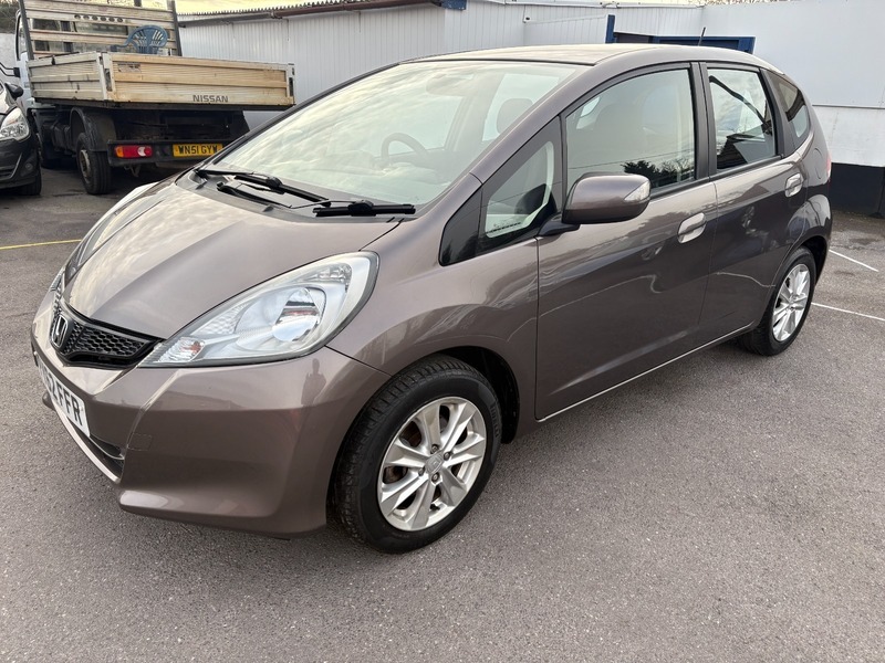 Honda Jazz I-vtec Es PY62FFR Brown #3