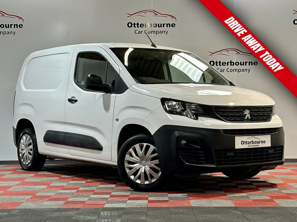 Peugeot Partner Bluehdi 1000 Professional Premium White