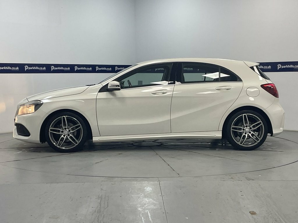 Mercedes-Benz A Class 1.6L Amg Line White #2