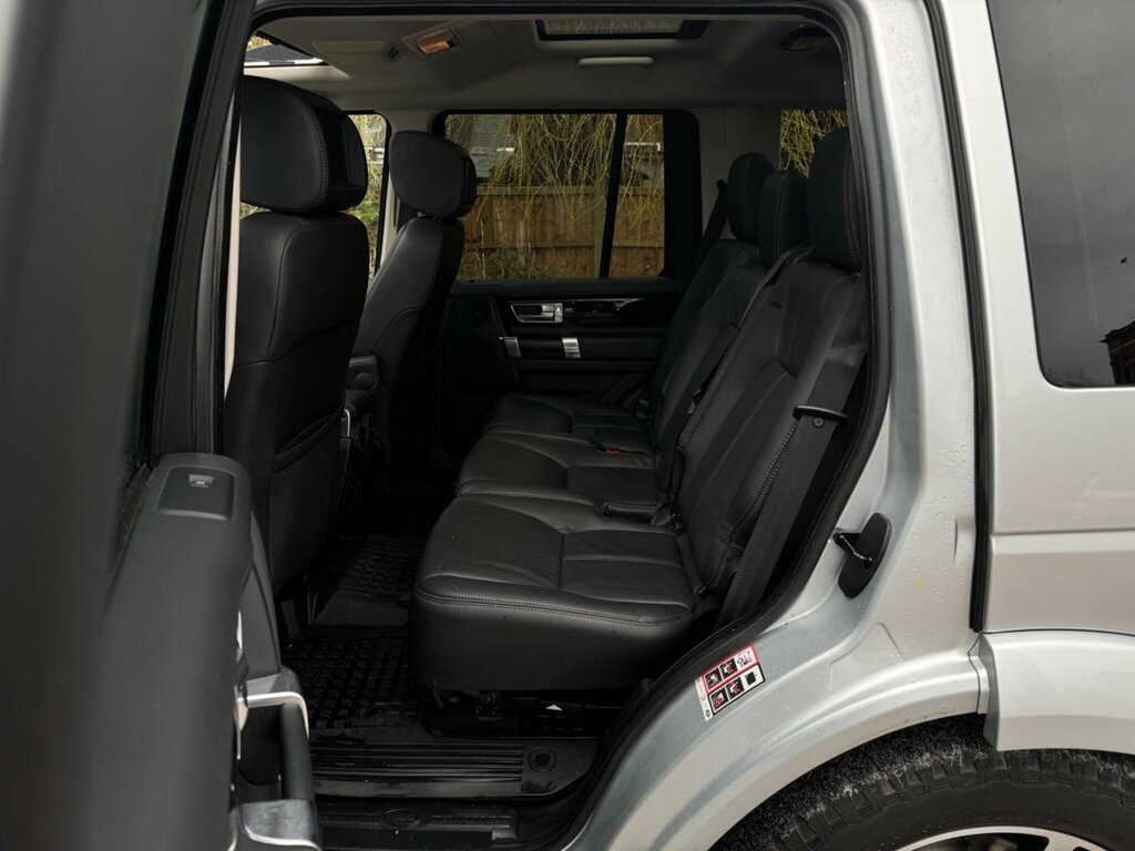Land Rover Discovery 4 Td4 Se Red #17
