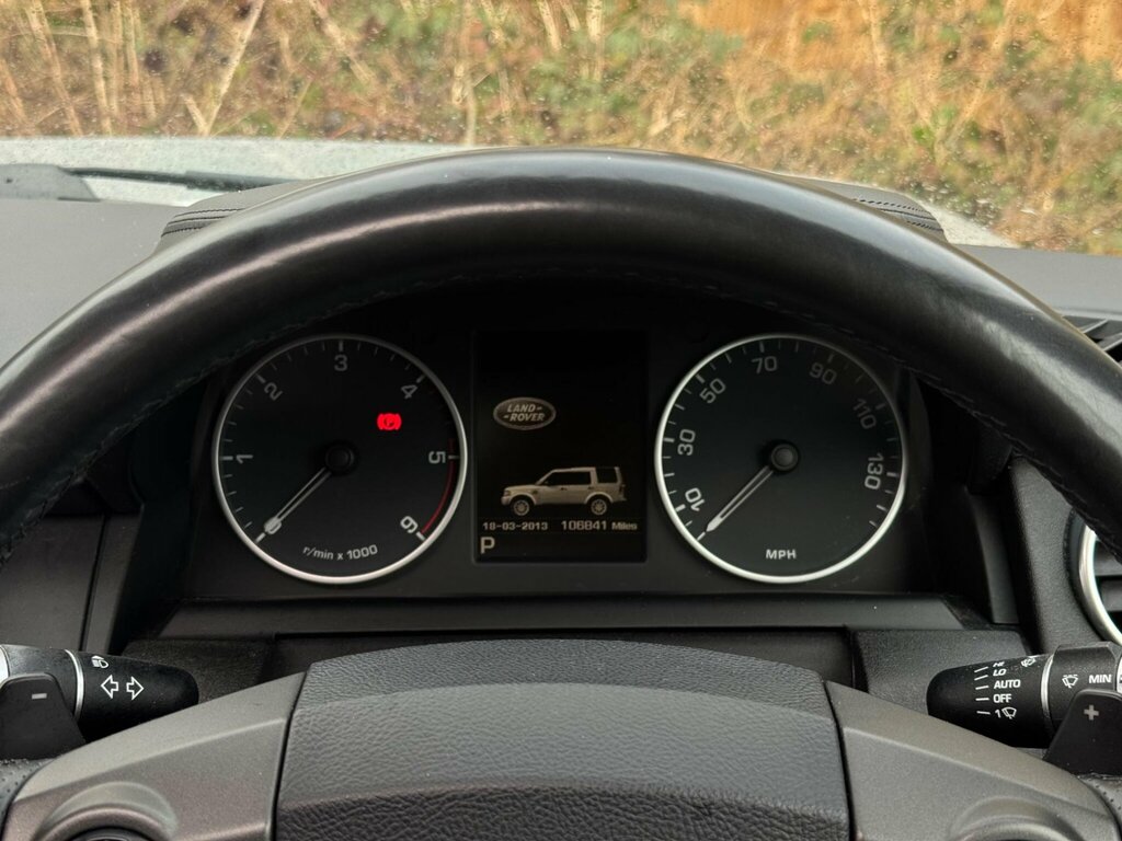 Land Rover Discovery 4 Td4 Se Red #37