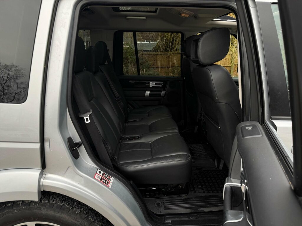 Land Rover Discovery 4 Td4 Se Red #16