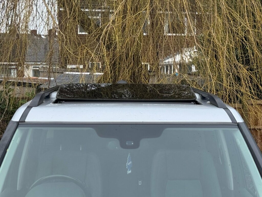 Land Rover Discovery 4 Td4 Se Red #63