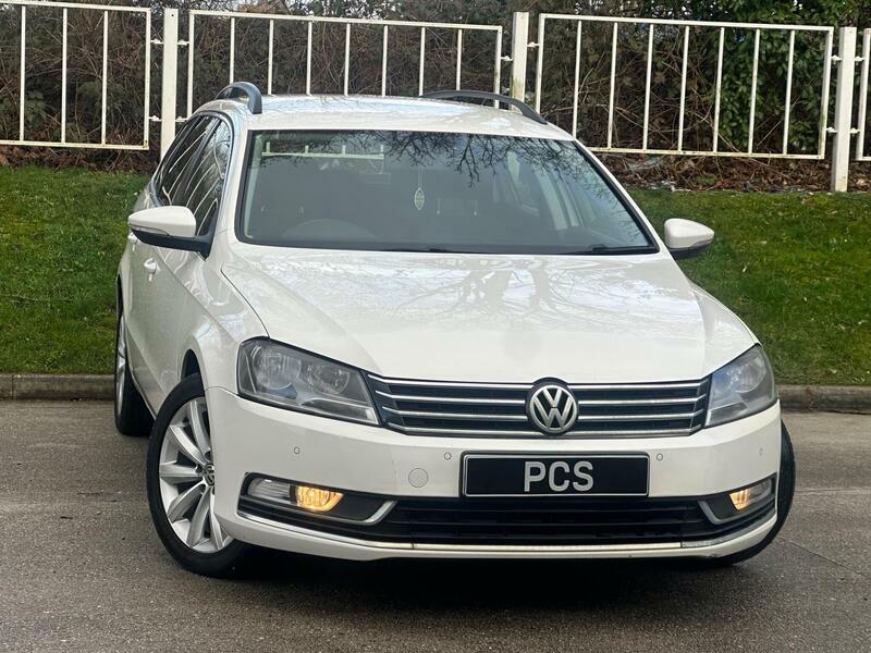 Volkswagen Passat 2.0 Tdi Bluemotion Tech Highline Euro 5 Ss AE63SVU White #4