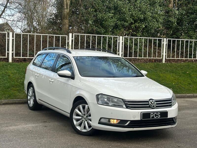 Volkswagen Passat 2.0 Tdi Bluemotion Tech Highline Euro 5 Ss AE63SVU White #2