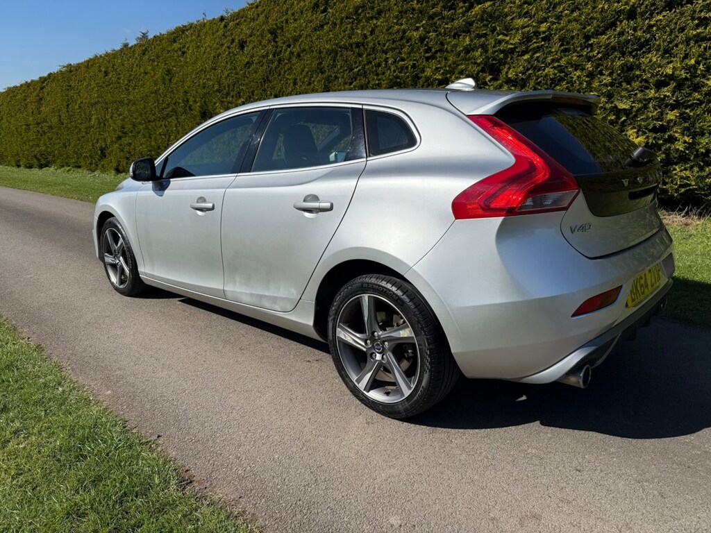 Volvo V40 D3 R Design BK64ZVN #5