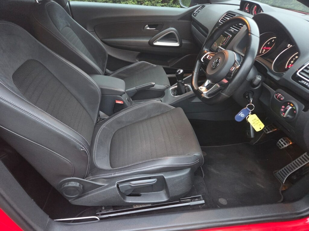 Volkswagen Scirocco 1.4 Tsi Bluemotion Tech Gt Black Edition FA17DRV #6