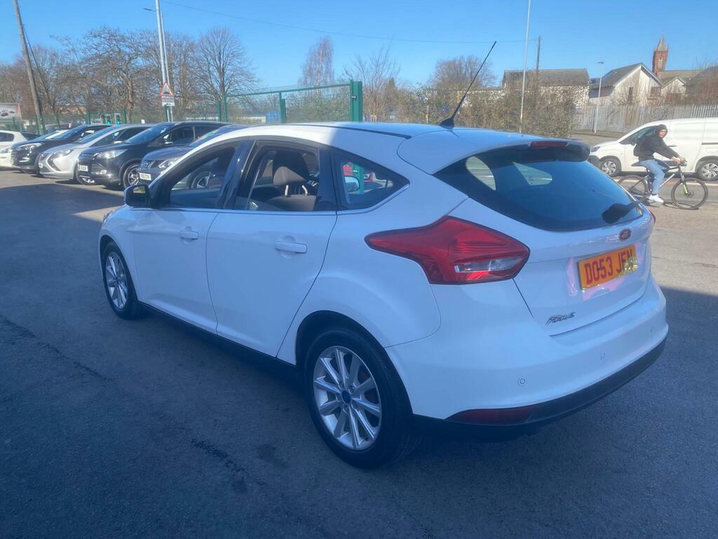 Ford Focus 1.6 Tdci Titanium Euro 5 Ss DO53JEN White #2