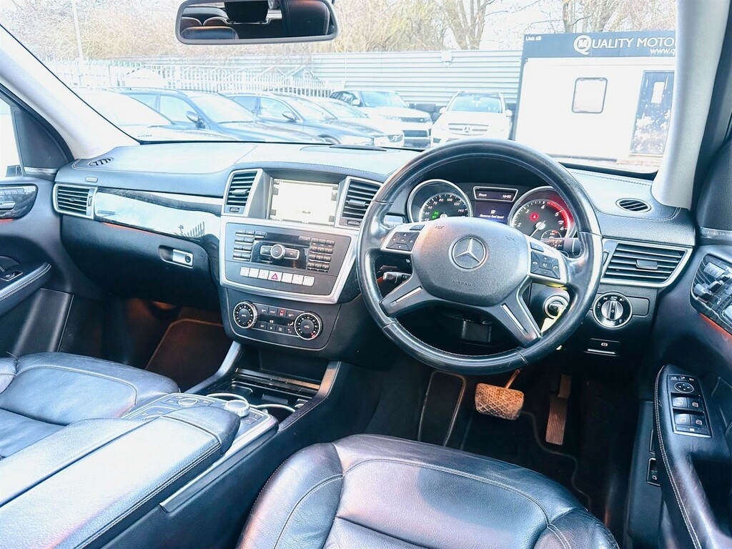 Mercedes-Benz GL Class 3.0 V6 Bluetec Amg Sport G-tronic 4Wd Euro 6 Ss White #3