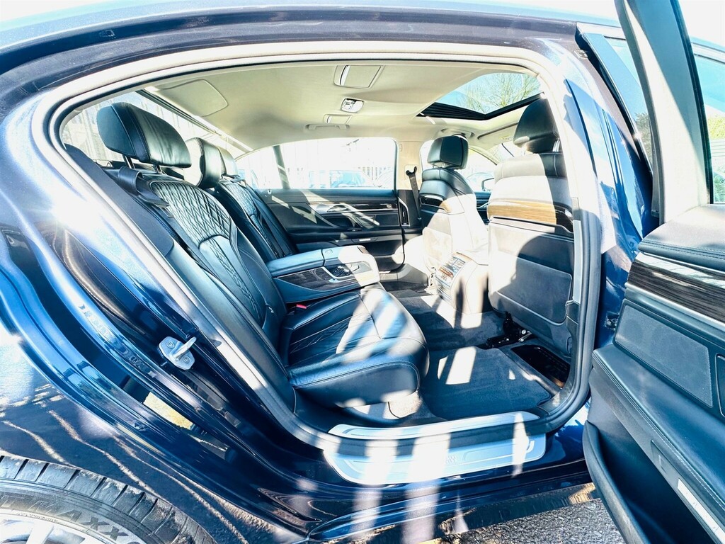 BMW 7 Series 3.0 Euro 6 Ss Blue #4