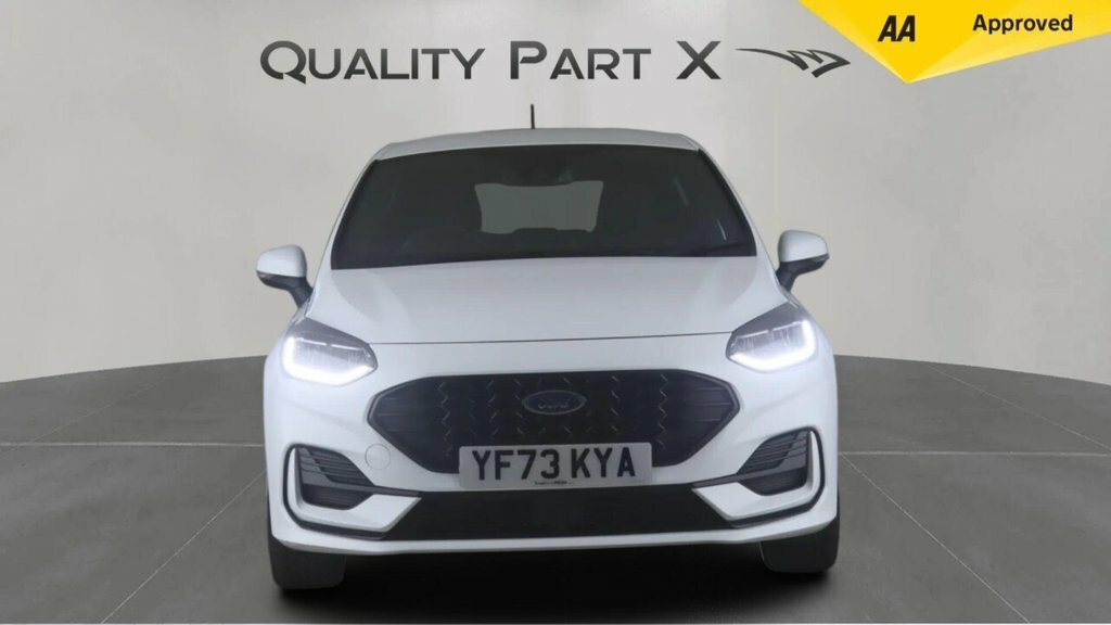 Ford Fiesta Hatchback YF73KYA White #2