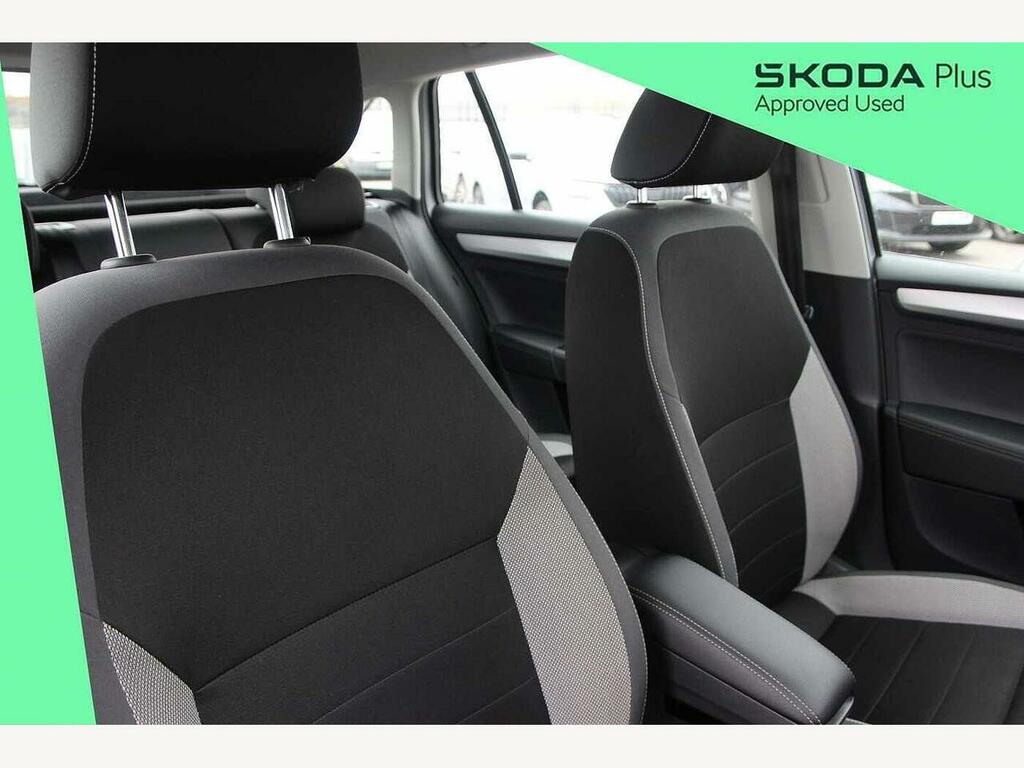 Skoda Rapid 1.0 Tsi 110Ps Se Tech Dsg Spaceback 5-Dr Grey #14