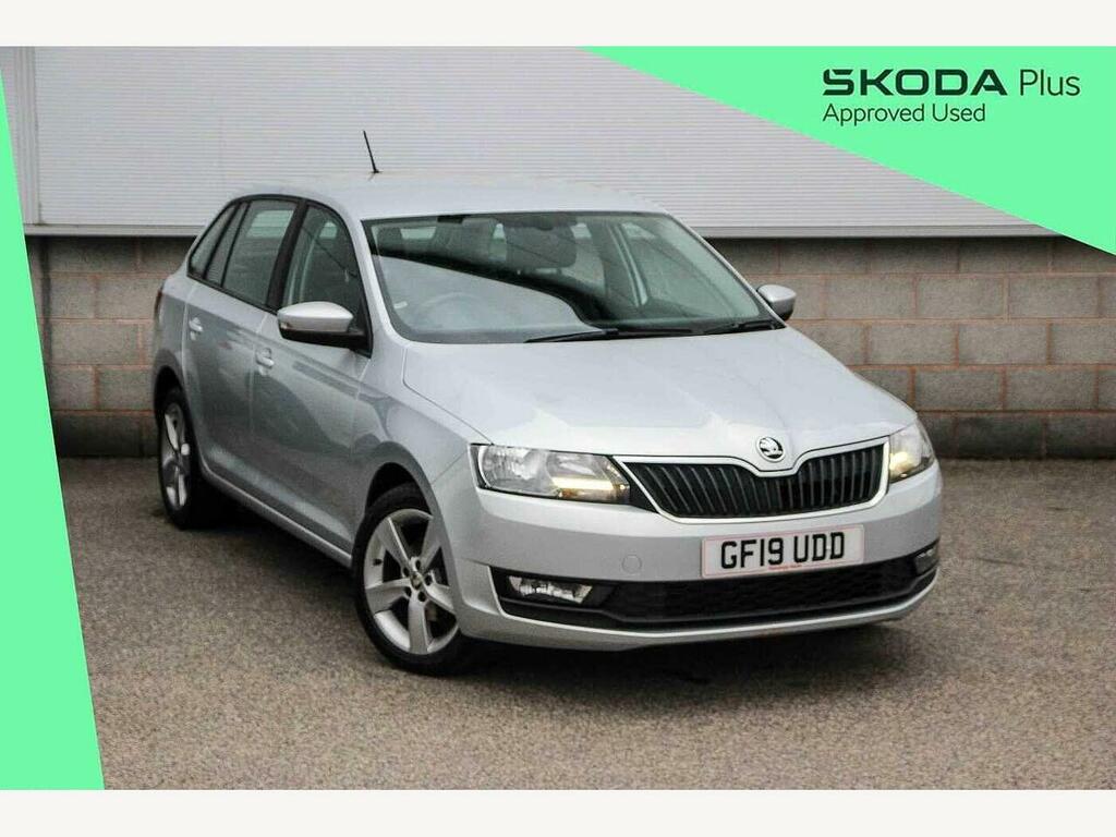 Skoda Rapid 1.0 Tsi 110Ps Se Tech Dsg Spaceback 5-Dr Grey #1