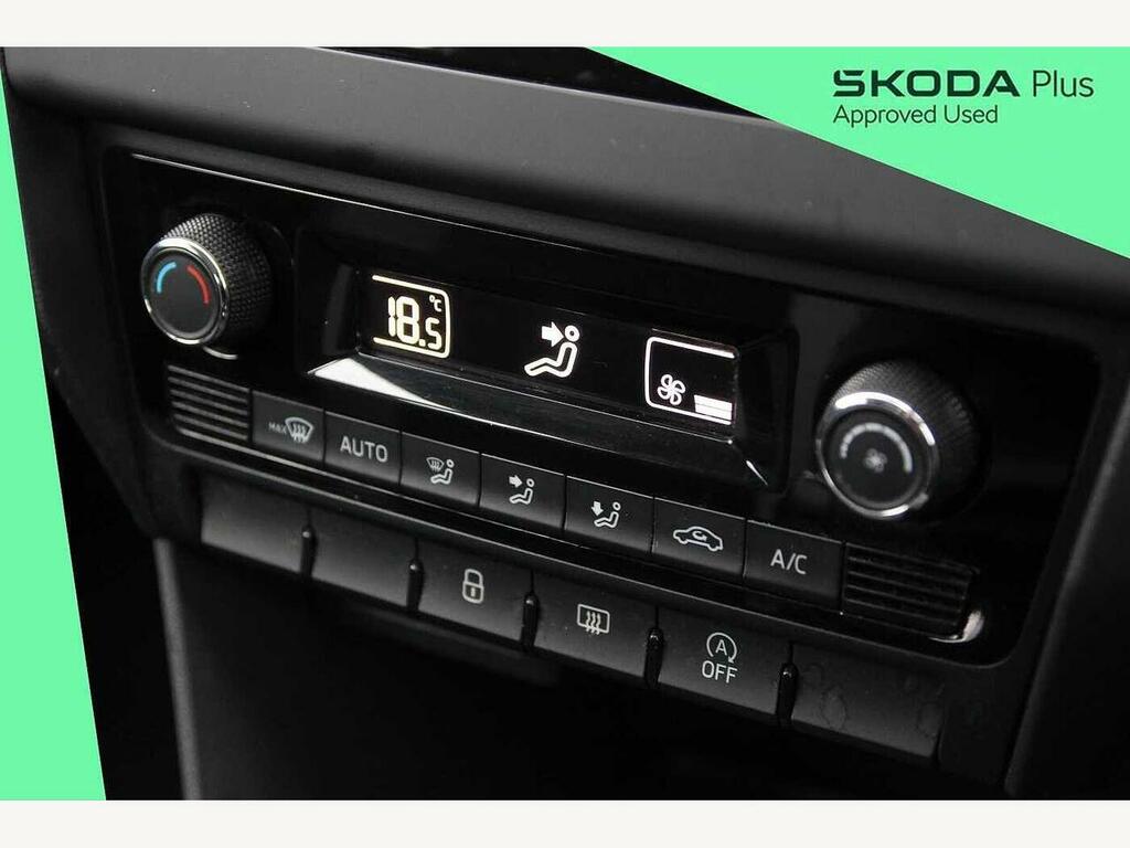 Skoda Rapid 1.0 Tsi 110Ps Se Tech Dsg Spaceback 5-Dr Grey #19