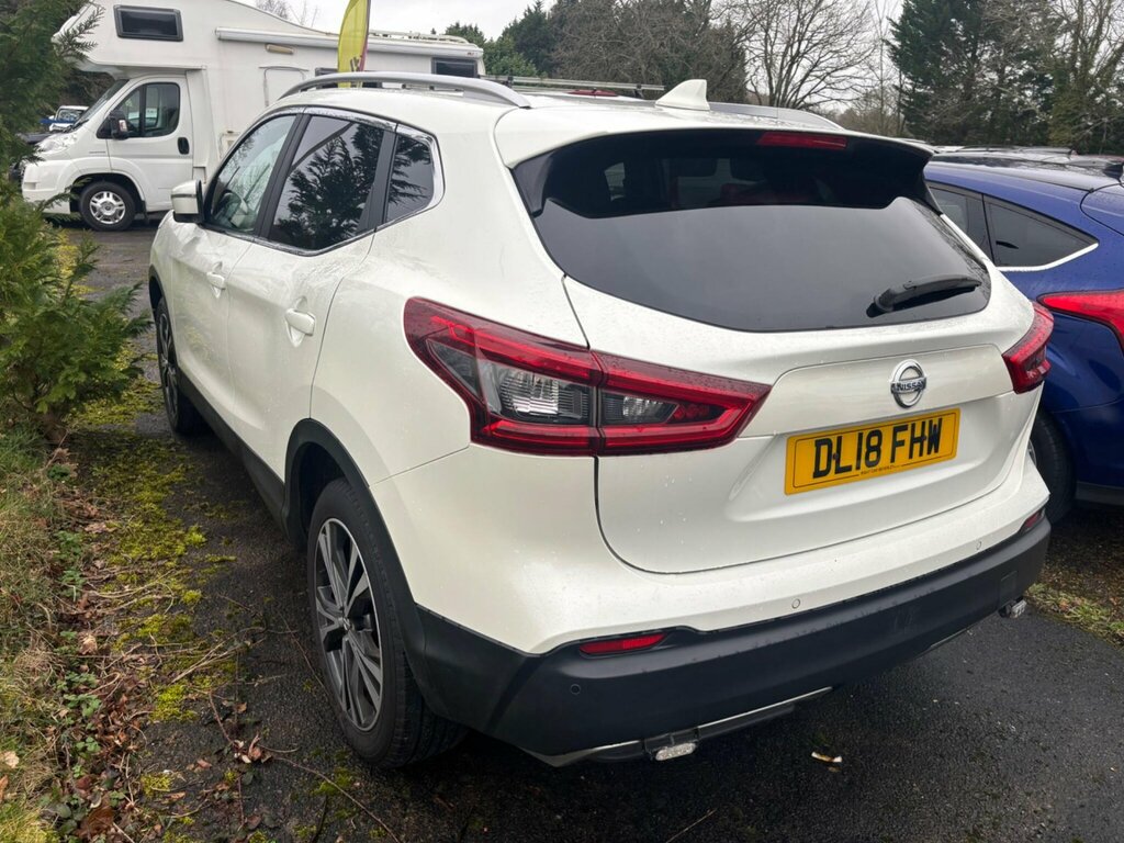 Nissan Qashqai 1.5 Dci N-connecta Euro 6 Ss DL18FHW White #4