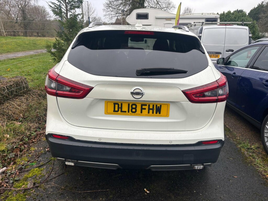 Nissan Qashqai 1.5 Dci N-connecta Euro 6 Ss DL18FHW White #6