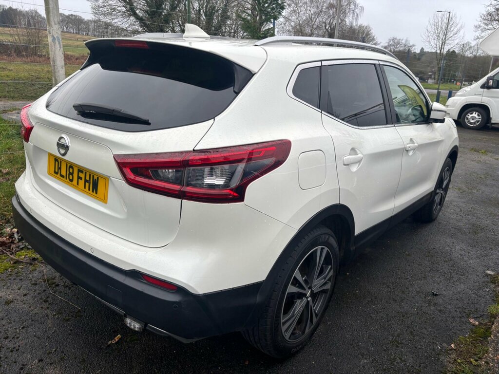 Nissan Qashqai 1.5 Dci N-connecta Euro 6 Ss DL18FHW White #5