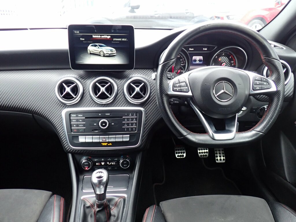 Mercedes-Benz A Class 1.5 A180d Amg Line Hatchback Eur EK67BJJ Black #2